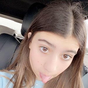 Meet your Posher, Molly